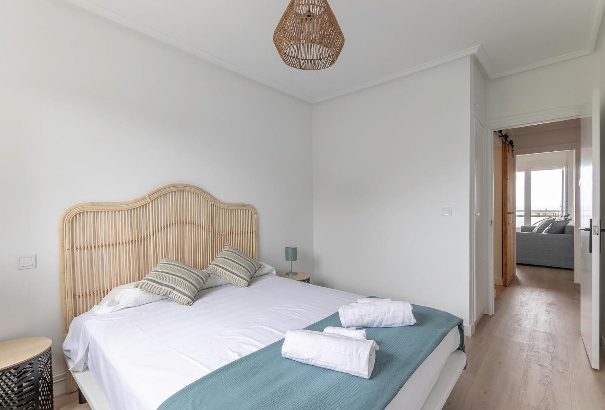 La Arena Apartamentos Zierbena Luaran gambar