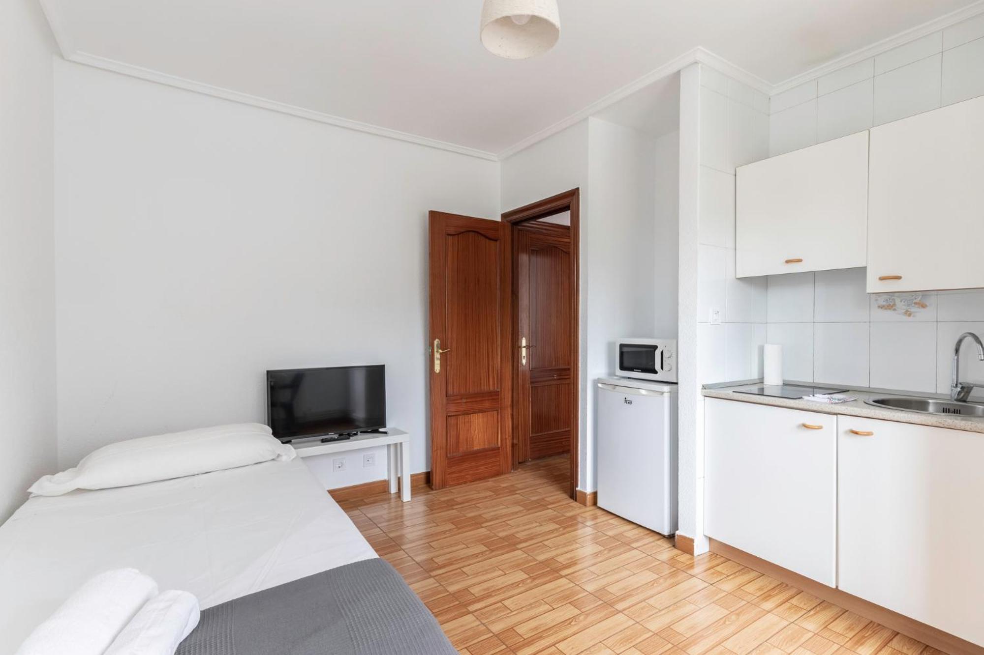 La Arena Apartamentos Zierbena Luaran gambar