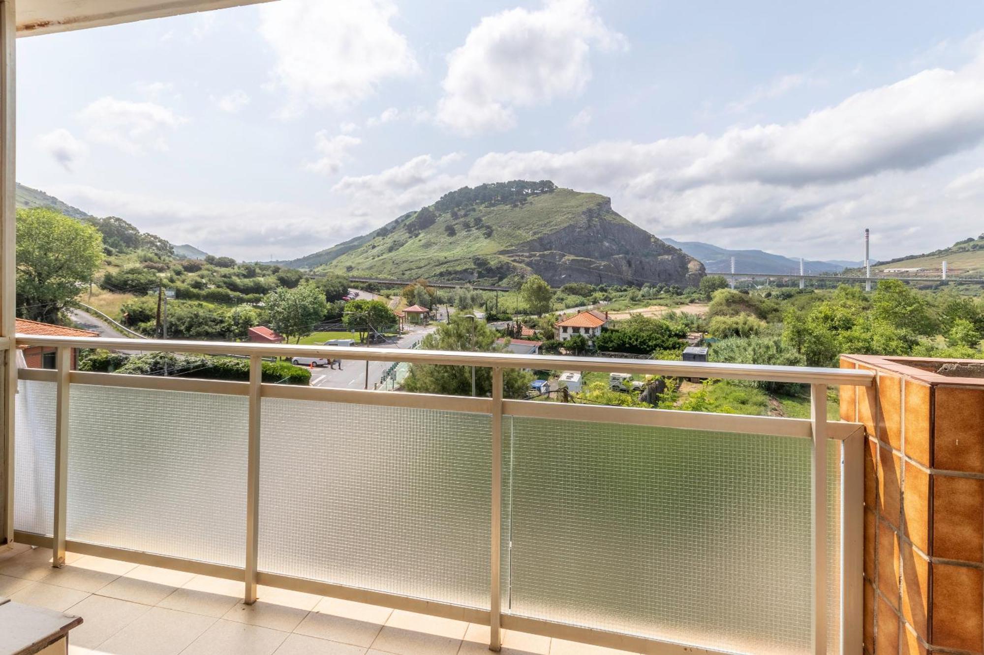 La Arena Apartamentos Zierbena Luaran gambar