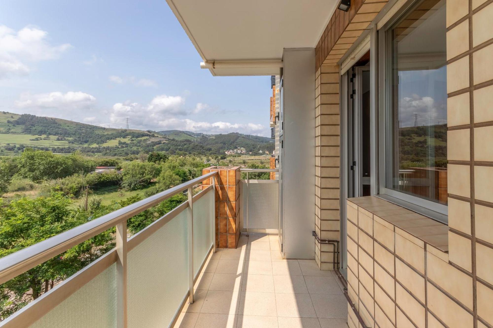 La Arena Apartamentos Zierbena Luaran gambar